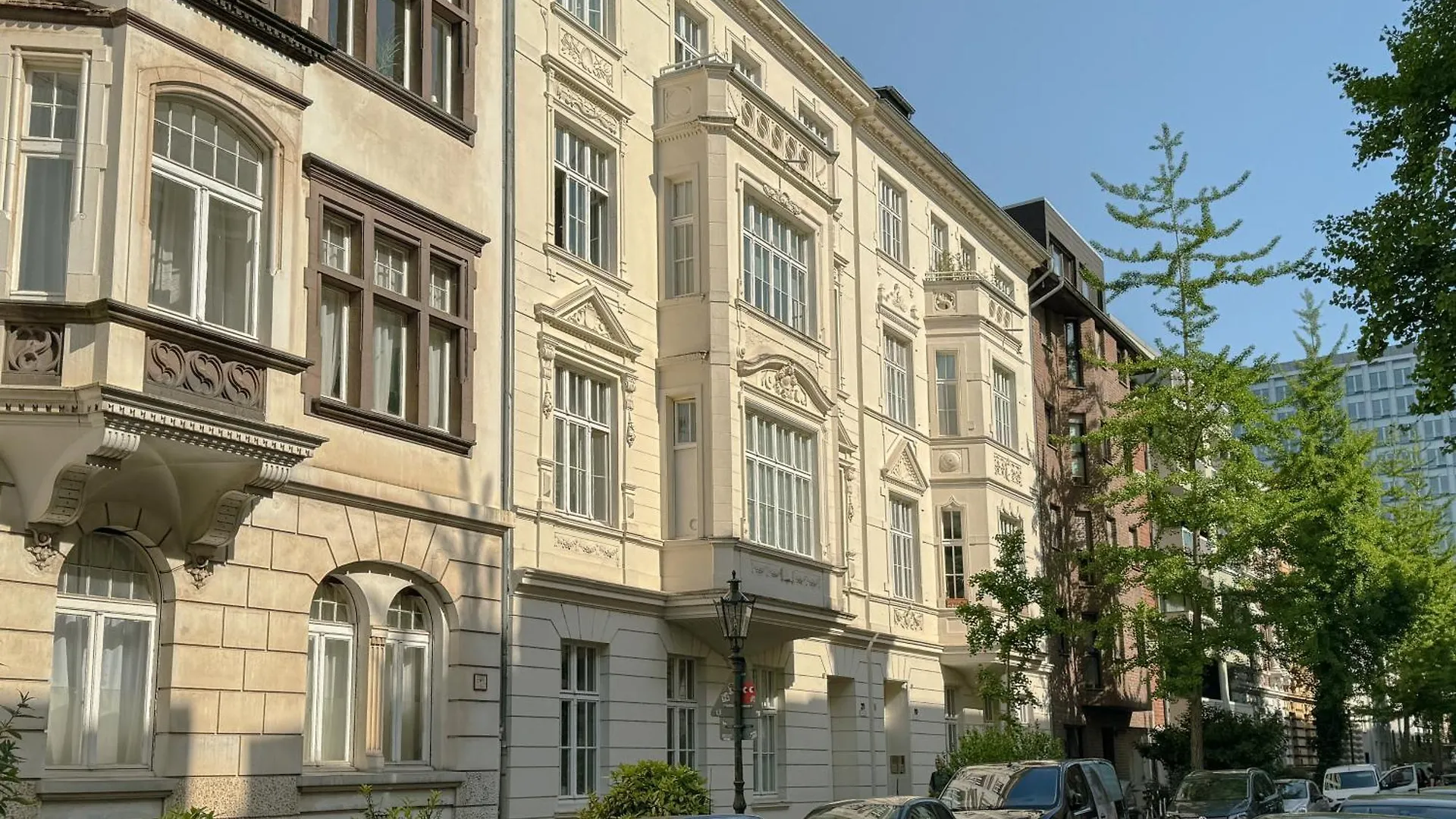 Appartamento Urbane Oase In Hinterhofresidenz Düsseldorf